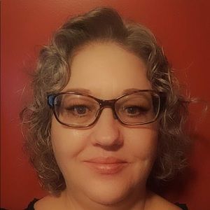 Meet your Posher, Anita